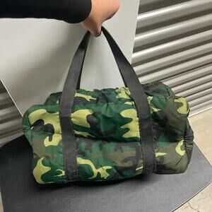 Vintage camouflage medium size duffel